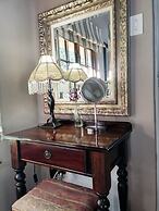 Hawklee Country House