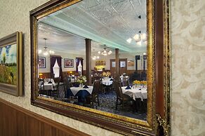 The Historic Elk Mountain Hotel