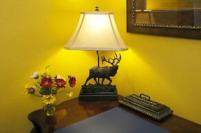 The Historic Elk Mountain Hotel