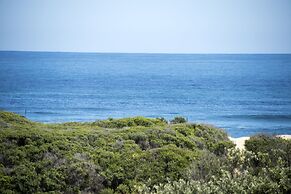 Afrovibe Beach Villa