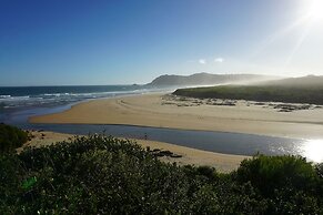 Afrovibe Beach Villa