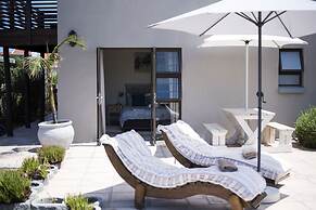 Afrovibe Beach Villa