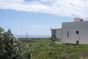 Afrovibe Beach Villa