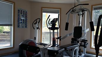 Athabasca Lodge Motel