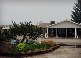 Athabasca Lodge Motel