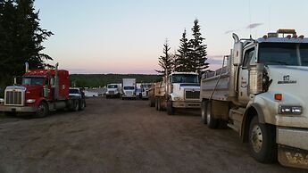 Athabasca Lodge Motel