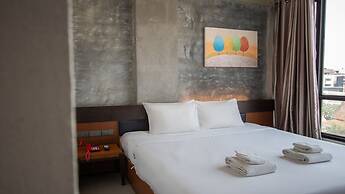 B2 Green Boutique & Budget Hotel