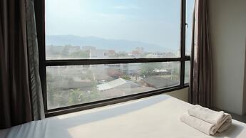 B2 Green Boutique & Budget Hotel