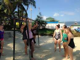 Glocal Beachside Hostel