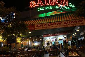 Glocal Beachside Hostel