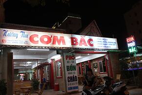 Glocal Beachside Hostel