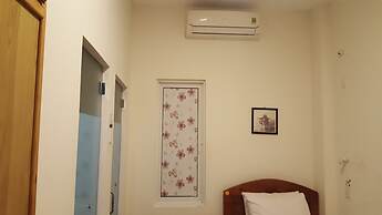 Glocal Beachside Hostel