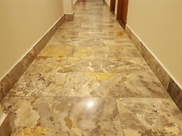 Glocal Beachside Hostel