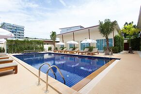 Chalong Princess Pool Villa Resort