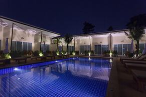 Chalong Princess Pool Villa Resort