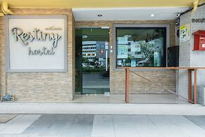 Restiny Hostel