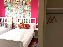 Guesthouse Ho Aloha - Hostel