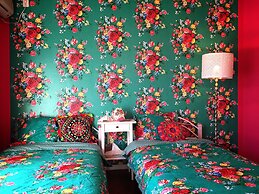 Guesthouse Ho Aloha - Hostel