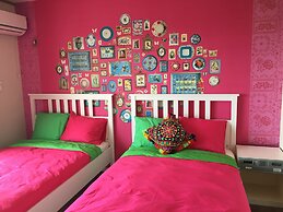 Guesthouse Ho Aloha - Hostel