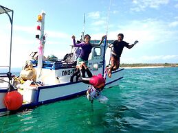 Guesthouse Ho Aloha - Hostel