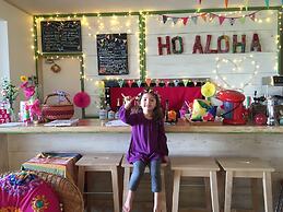 Guesthouse Ho Aloha - Hostel