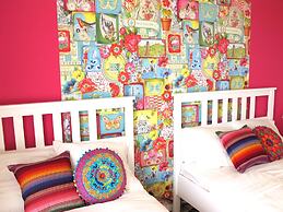 Guesthouse Ho Aloha - Hostel