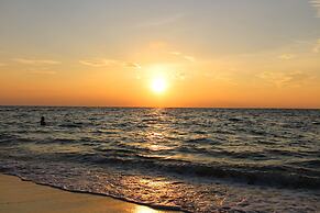 Guesthouse Ho Aloha - Hostel