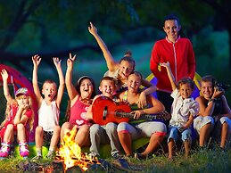 Guesthouse Ho Aloha - Hostel