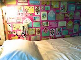 Guesthouse Ho Aloha - Hostel