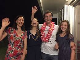 Guesthouse Ho Aloha - Hostel