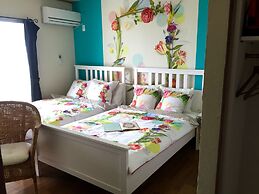 Guesthouse Ho Aloha - Hostel