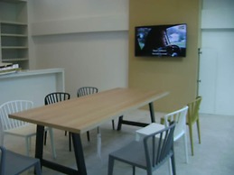 Rezt Bangkok - Hostel