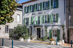 Hôtel Henri IV