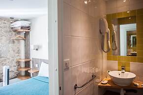 Hôtel Henri IV