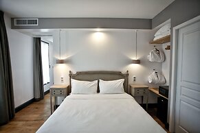 Hôtel Henri IV