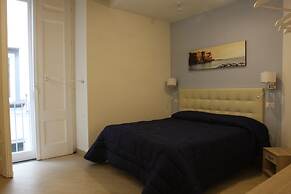 Base Napoli B&B