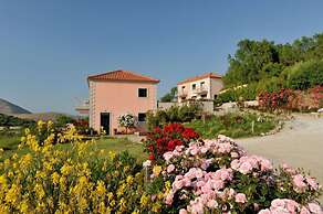 Amygdalies Apartments