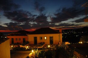 Amygdalies Apartments