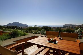 Amygdalies Apartments