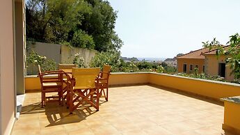 Amygdalies Apartments