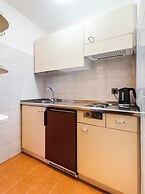 Apartments Lores