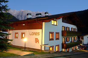 Apartments Lores
