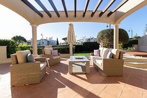 Dunas Douradas Beach Club