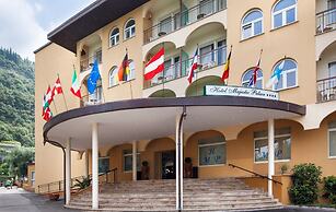 Hotel Majestic Palace