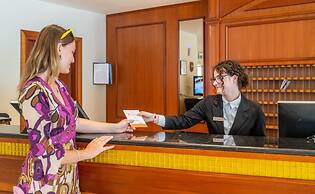 Hotel Majestic Palace
