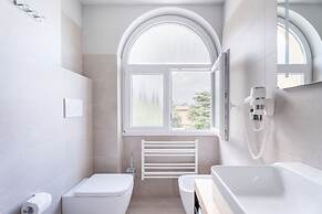 Hotel Majestic Palace