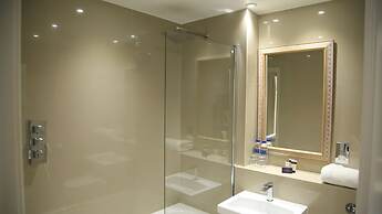 New Bath Hotel and Spa