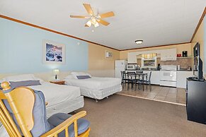 Oceanside Court by Kees Vacations