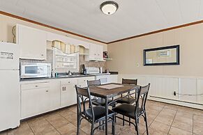 Oceanside Court by Kees Vacations