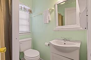 Oceanside Court by Kees Vacations